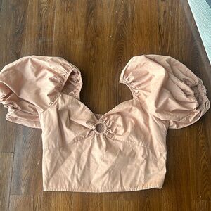 Abercrombie Cropped Keyhole Top with Puffy Sleeves